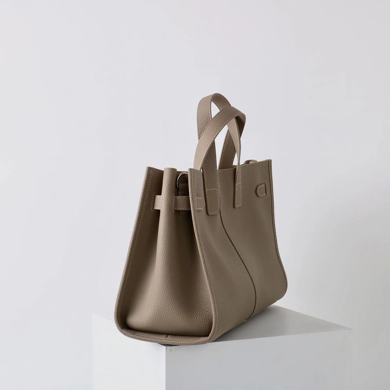 Full-Grain Leather Bag | Forever classic