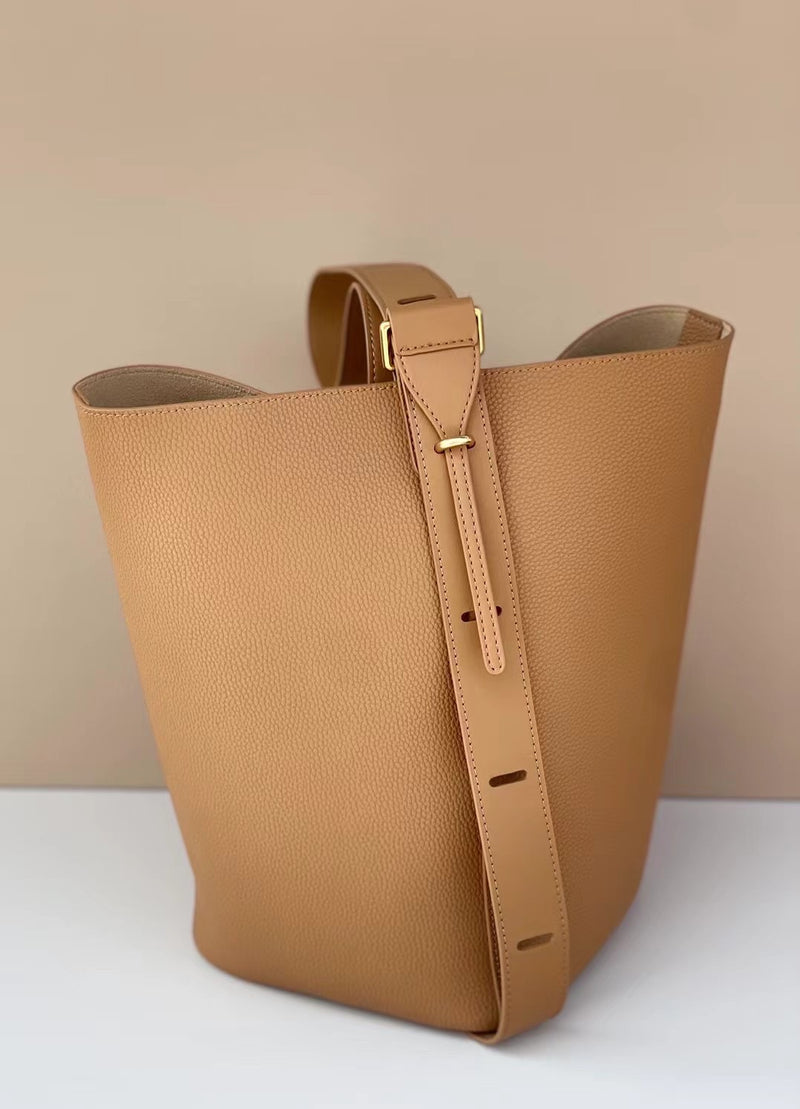 Full-Grain Leather bag | Opulence