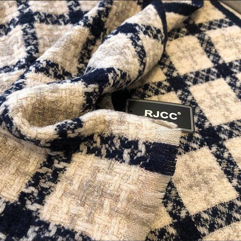 Wool scarf