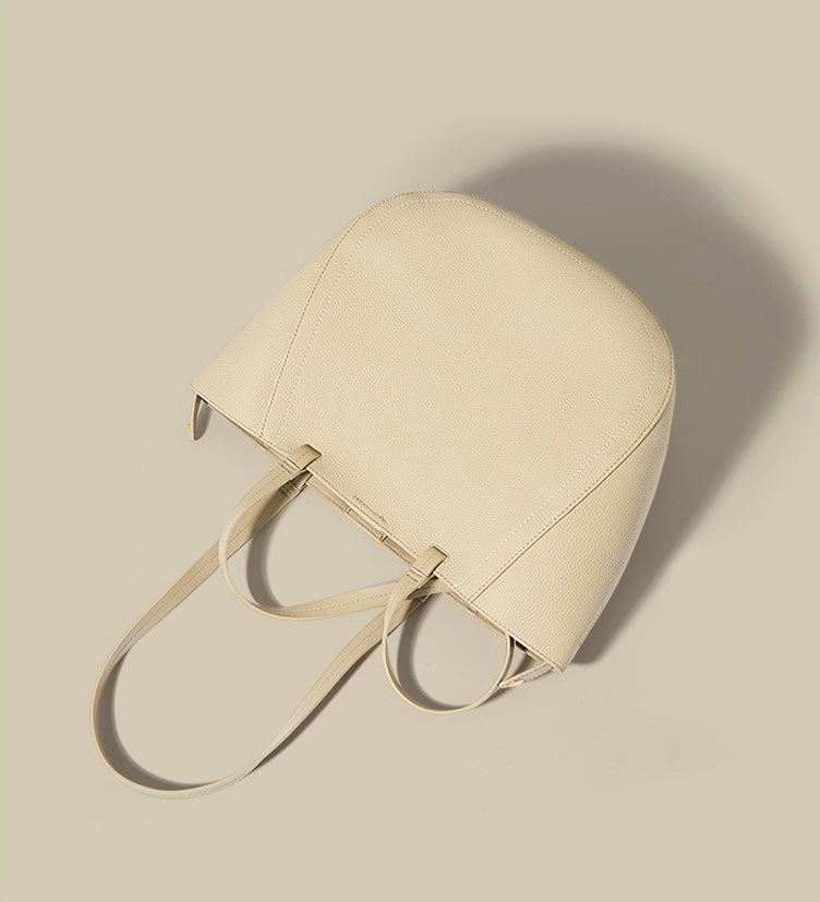 Leather bag