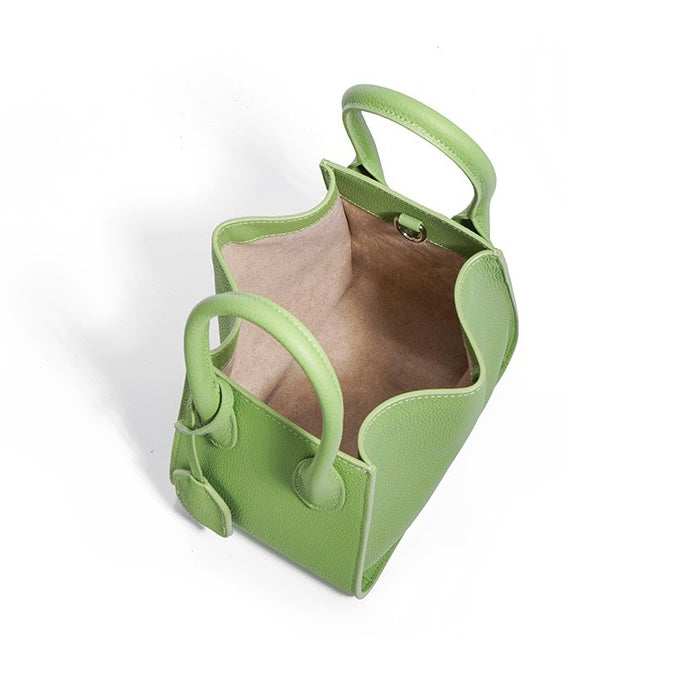 Leather bag