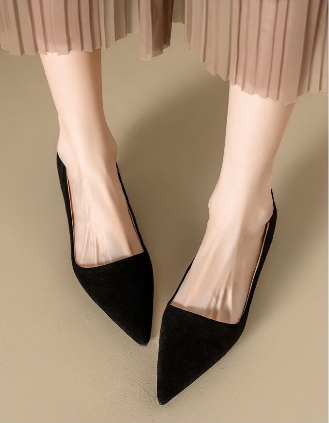 Leather shoes