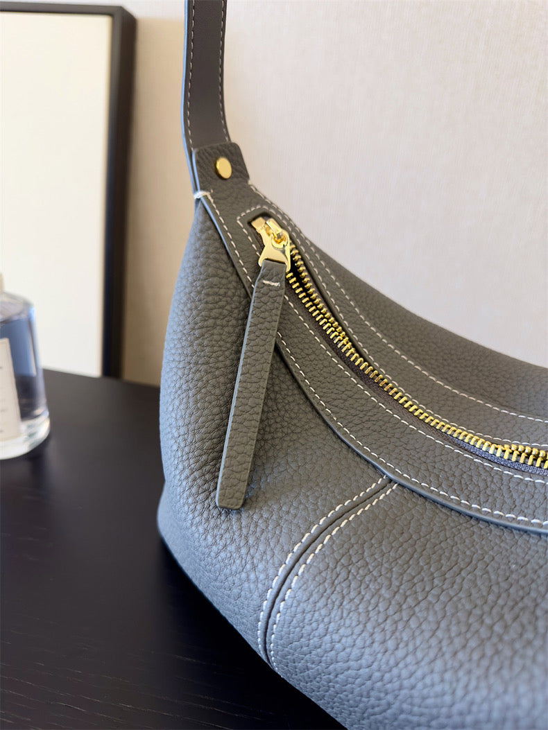 Leather bag