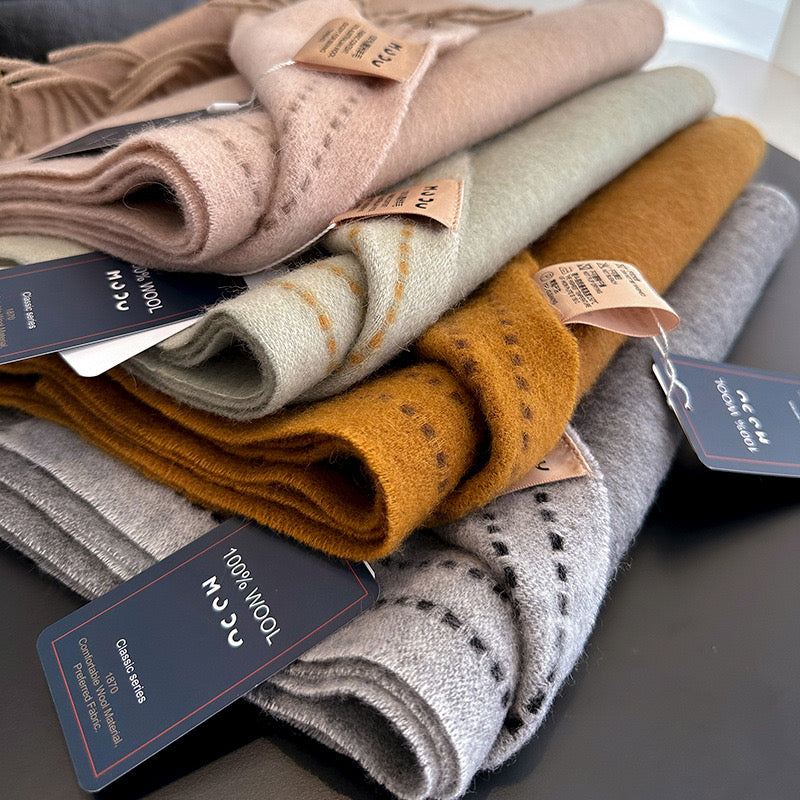 Wool scarf