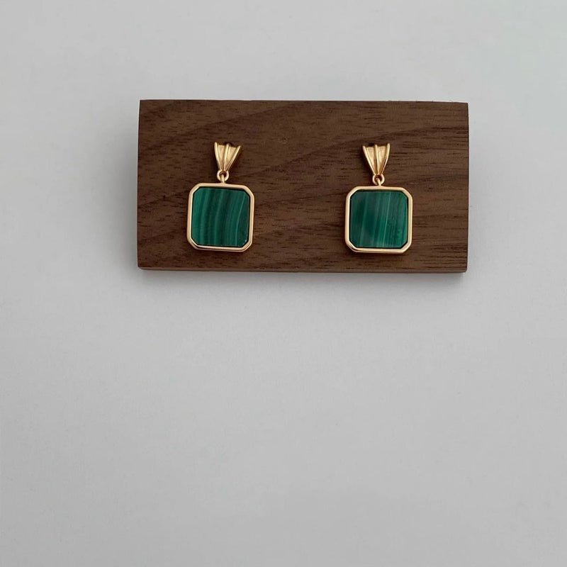 925 sterling silver with 18K gold plating | Natural malachite