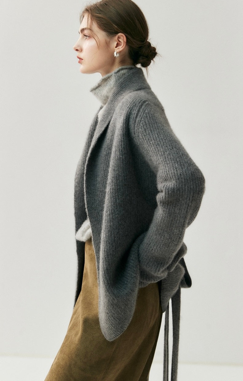 Cashmere sweater | Lumé Robe Coat