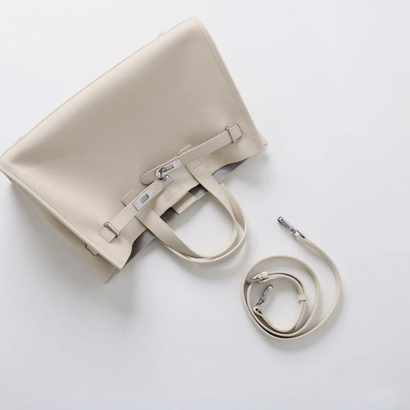 Full-Grain Leather Bag | Forever classic