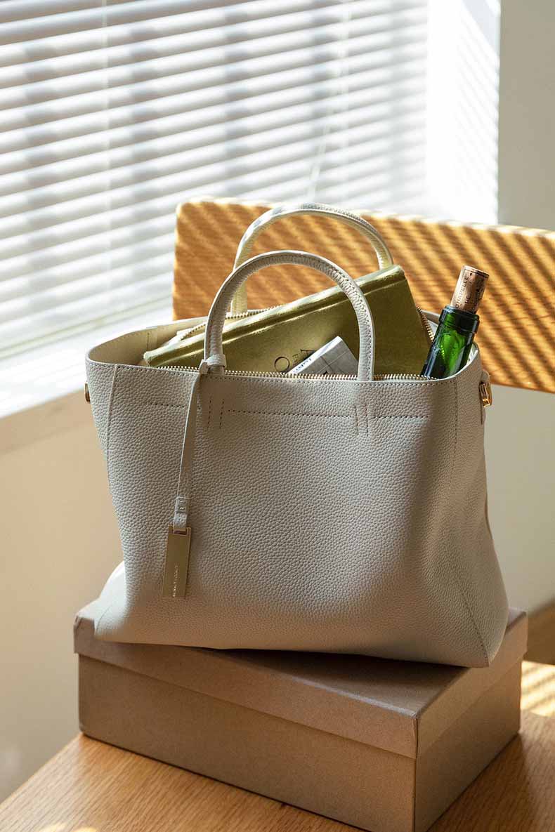 Full-Grain Leather bag | Impression
