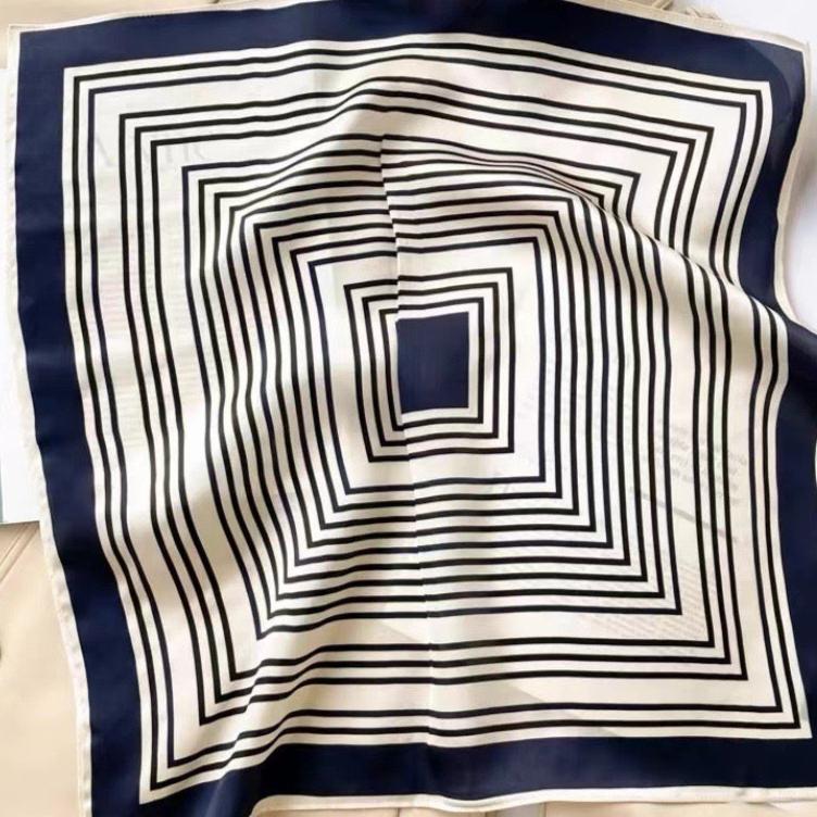 Silk scarf | Square