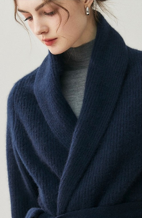 Cashmere sweater | Lumé Robe Coat