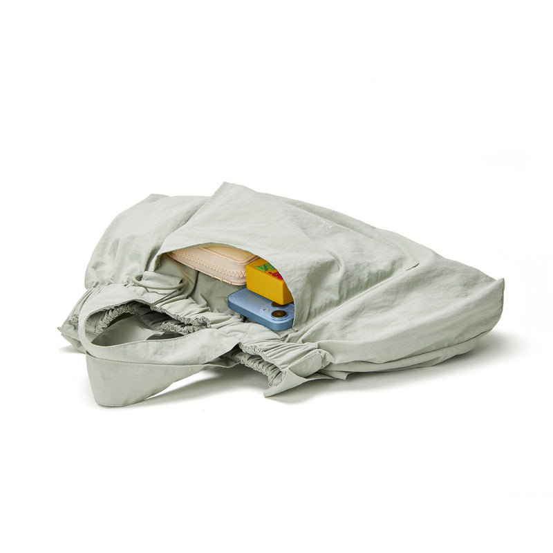 Urban light Series | Oversized Sports Tote – Lightweight Nylon