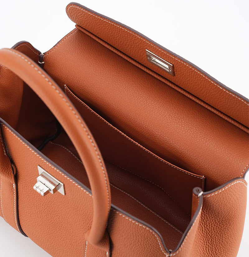 Original design | Full-Grain Leather bag | Howl Koda | Shout