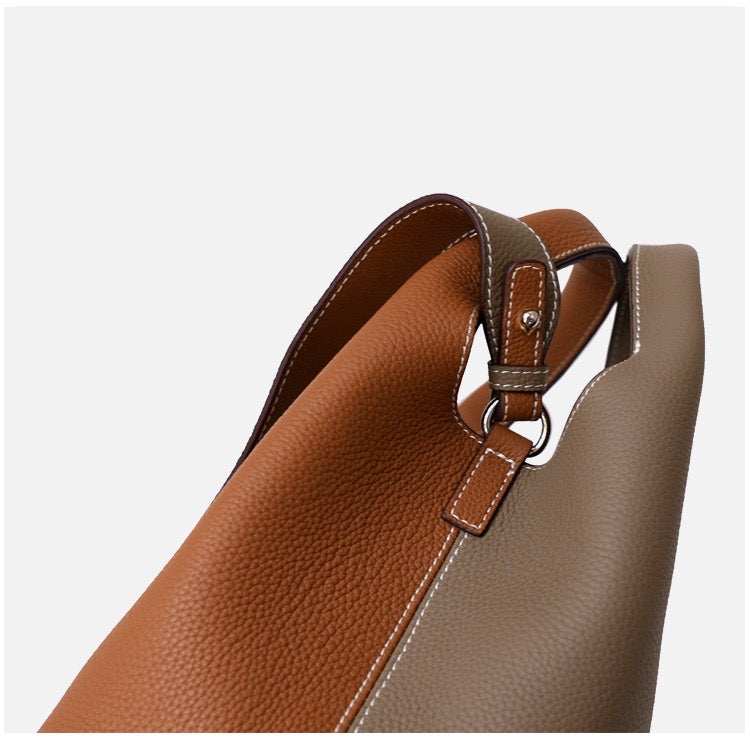 Full-Grain Leather bag | A Tale of Two Cities