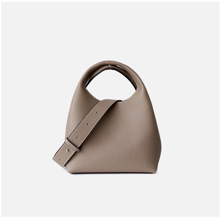 Full-Grain Leather bag | A Tale of Two Cities