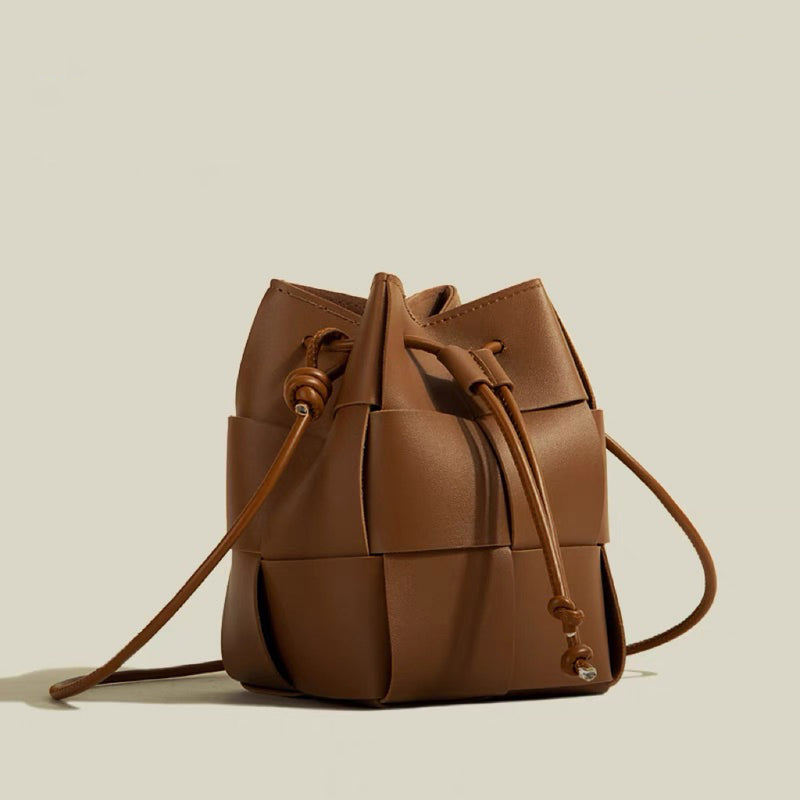 Crossbody bag | Geometric element