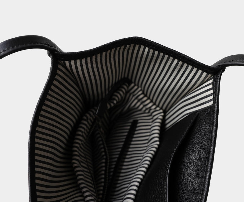 Full-grain leather and Natural cotton-linen fabric Bag