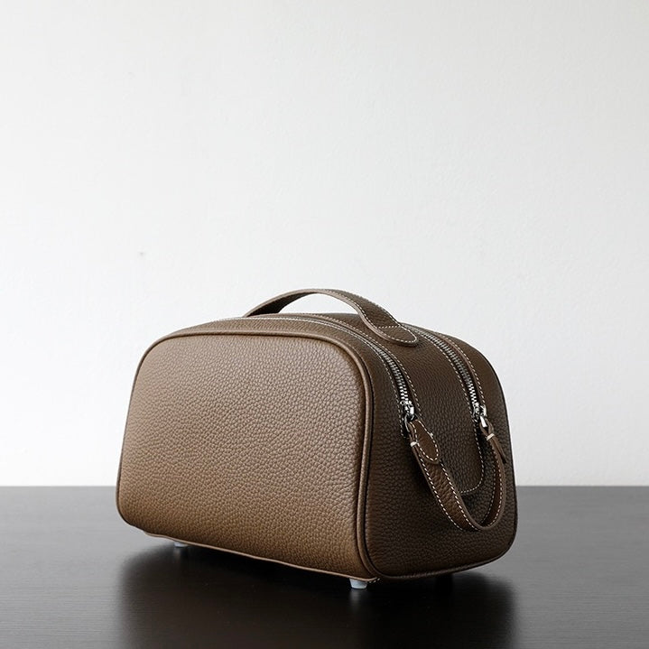 Full-Grain leather makeup bag|Clarity