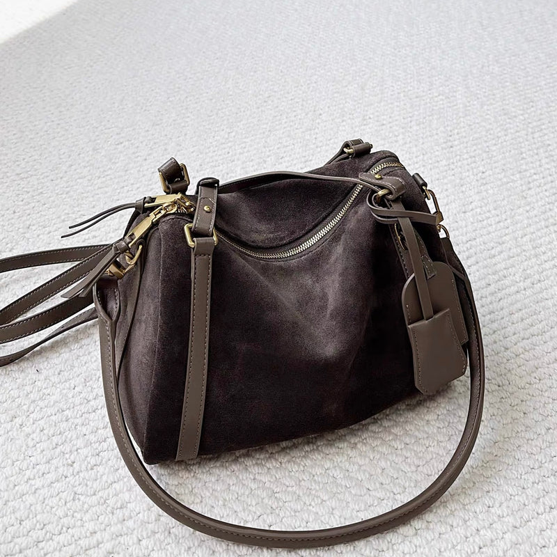 Full-Grain Leather bag | Boston pillow