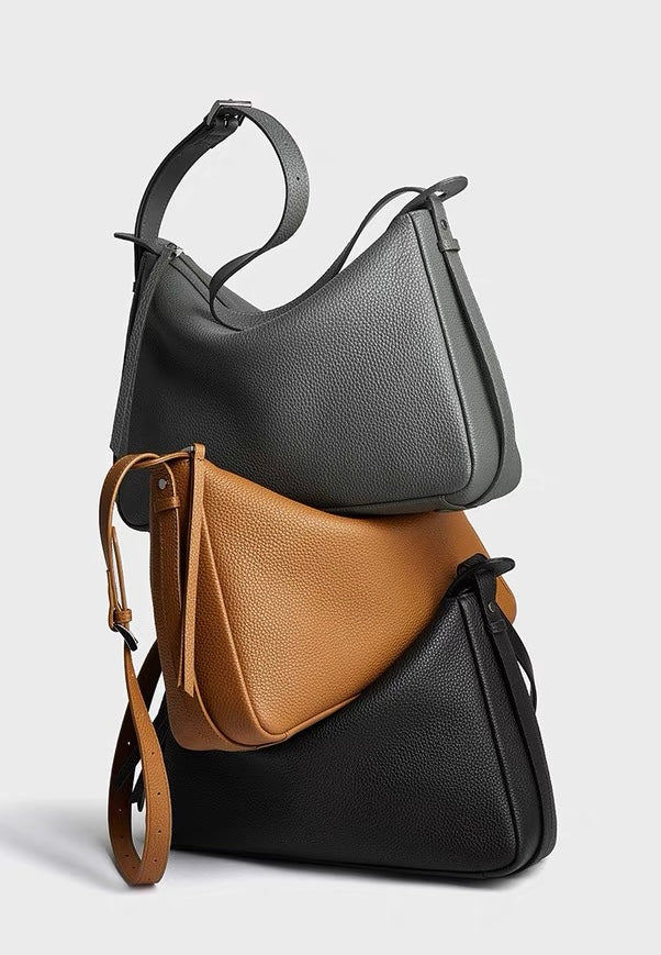 Full-Grain Leather Bag | River