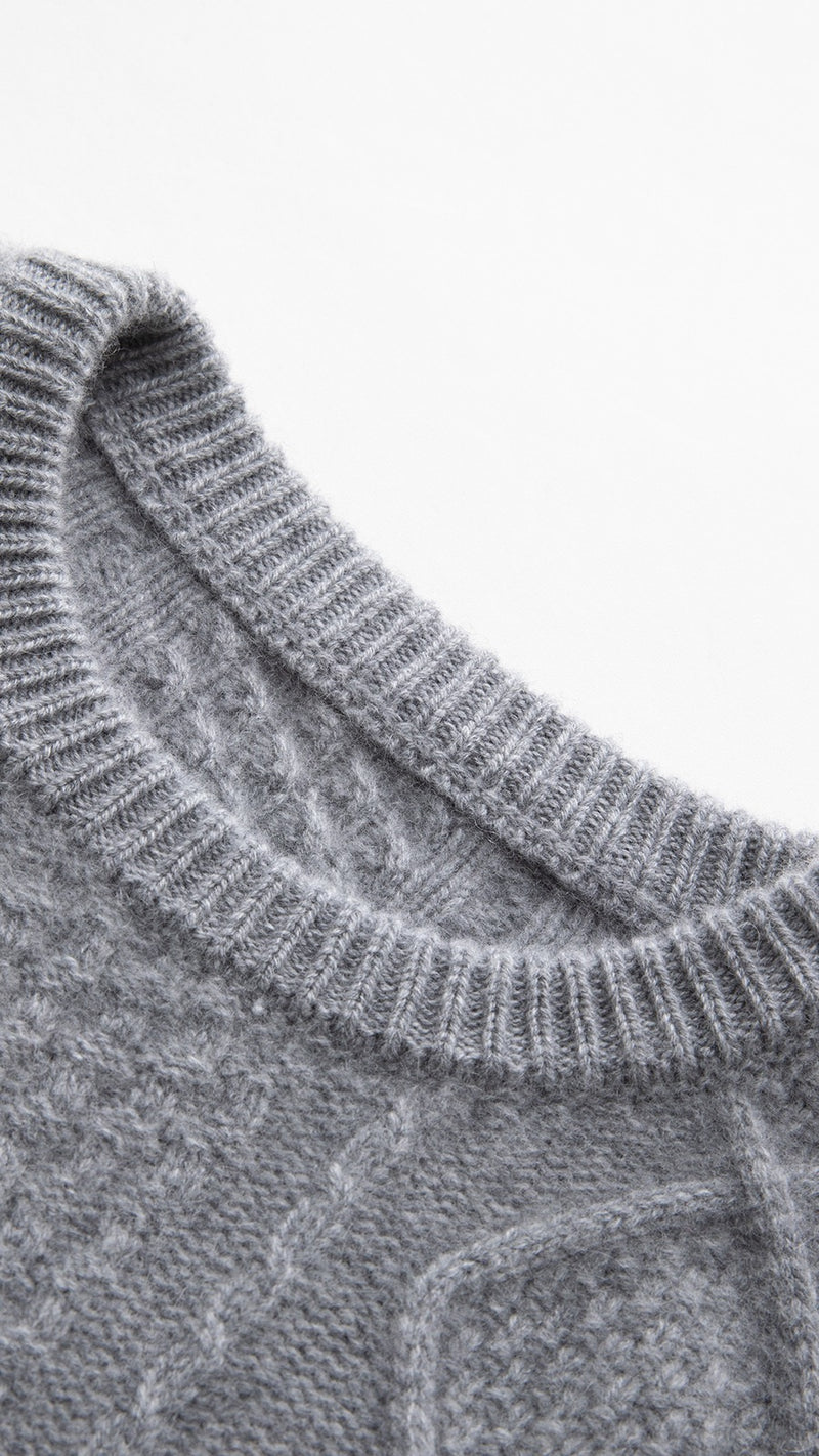 Cable-Knit Cashmere Sweater | Clara