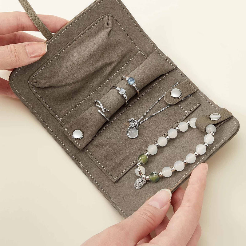 Full-Grain Leather Jewelry Pouch