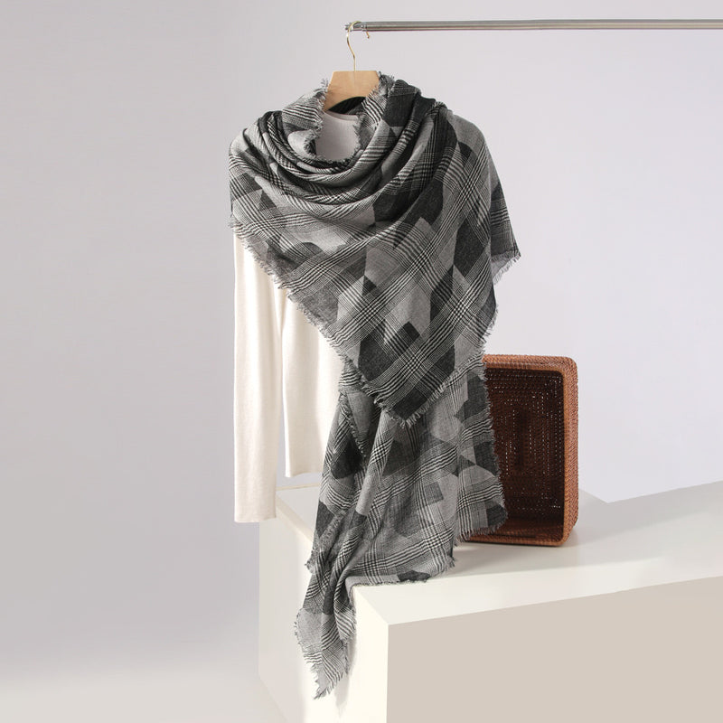 Wool scarf | Lucky grid