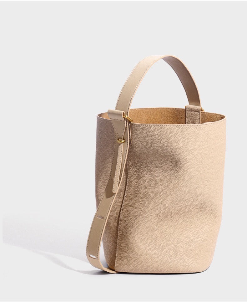 Full-Grain Leather bag | Opulence