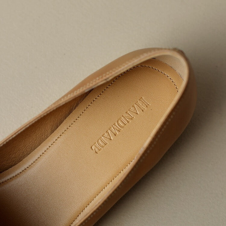 Leather shoes / lotus