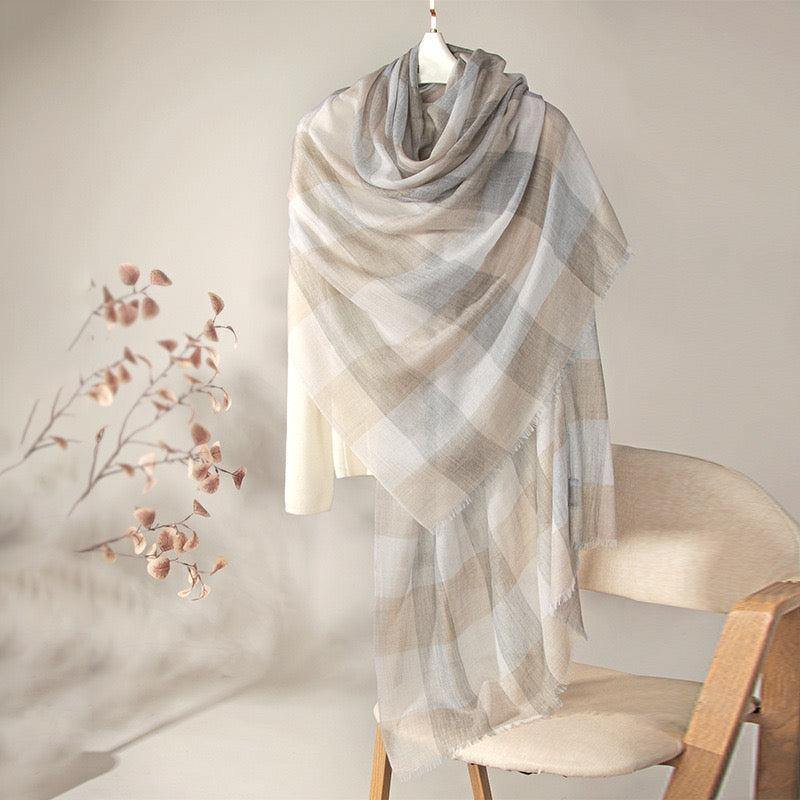 Cashmere scarf