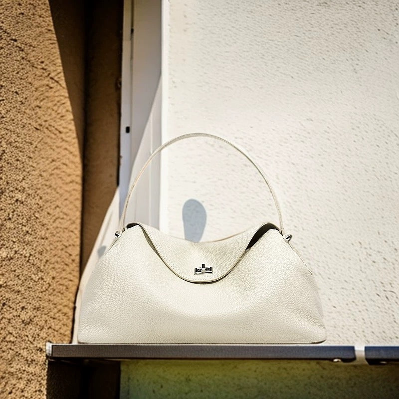 Full-Grain Leather bag | Moon