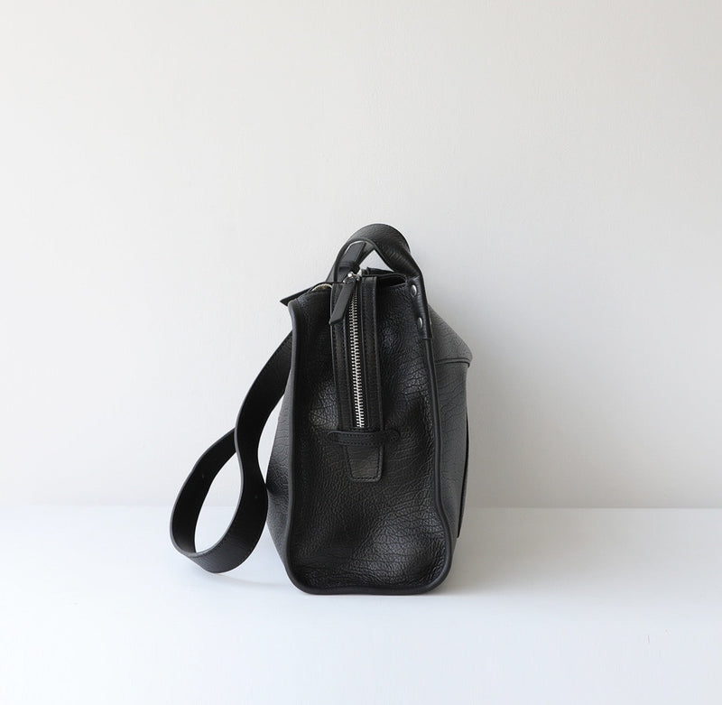 Embossed Cowhide Leather | Royal Oak