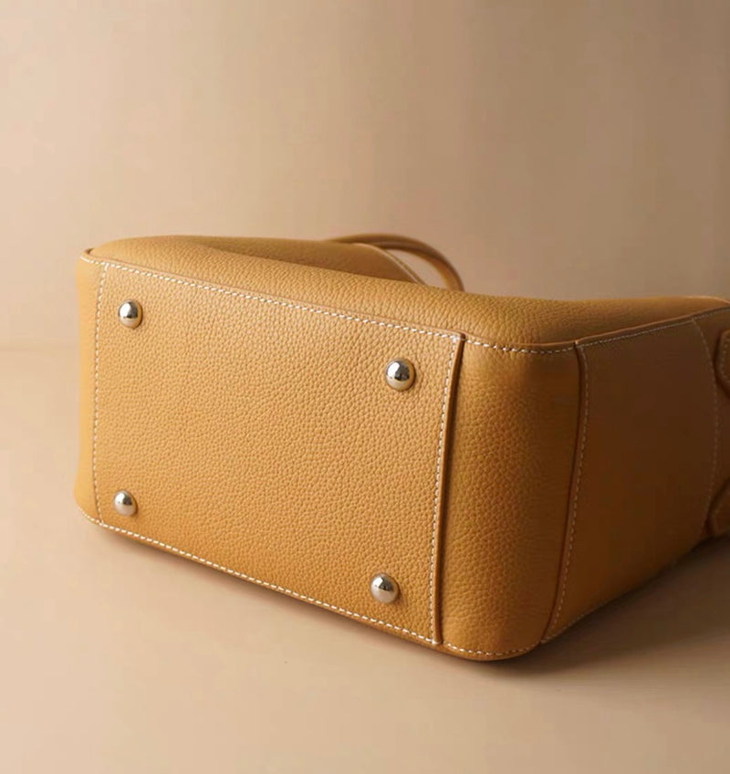 Full-Grain Leather bag | Carry me