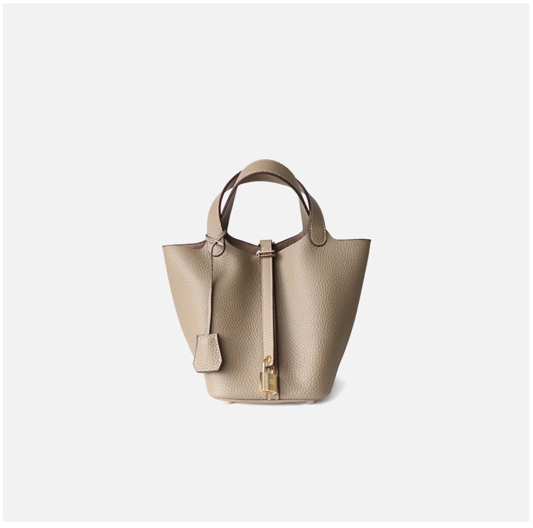 Full-Grain Leather bag | At ease