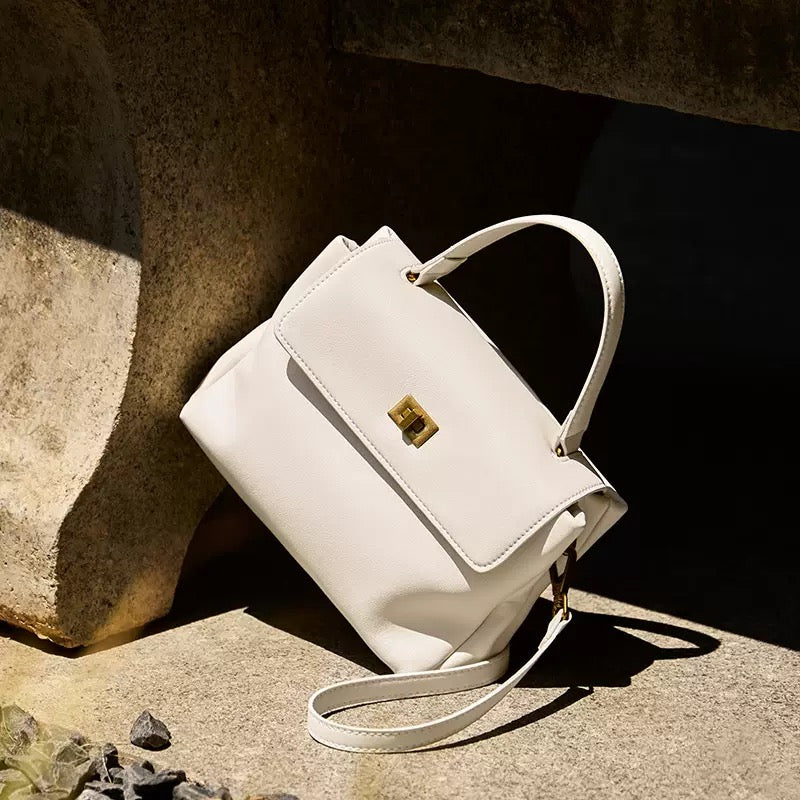 Refined split cowhide leather | Urban Ease