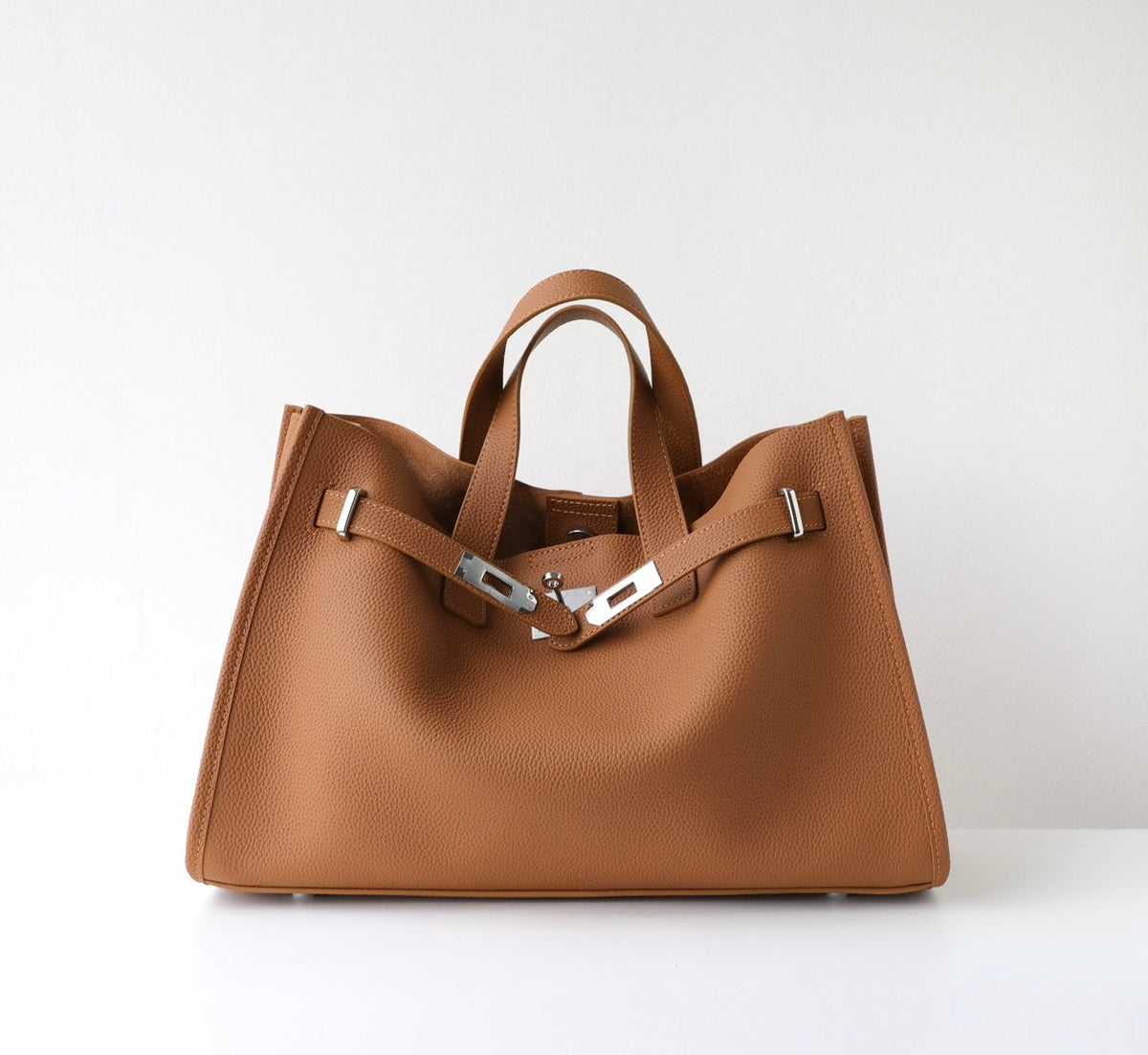 Forever classic | Leather tote for Work |  Full-Grain Leather Bag