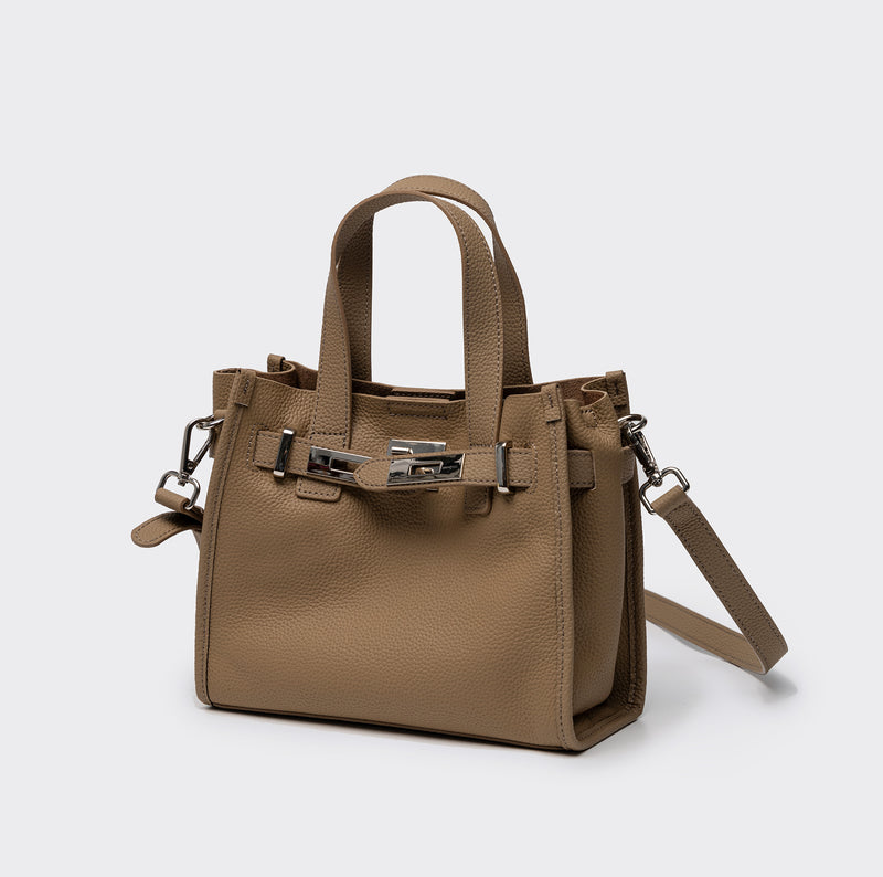 Full-grain leather bag | Forever classic M