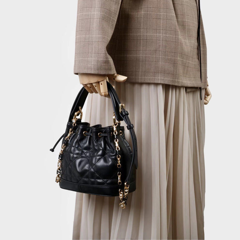 Genuine Sheepskin Bucket Bag | Soft dream