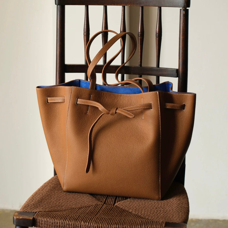 Full-grain leather bag | The tote