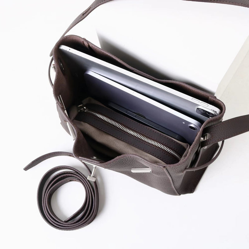 Full-Grain Leather Bag |  ÉLAN
