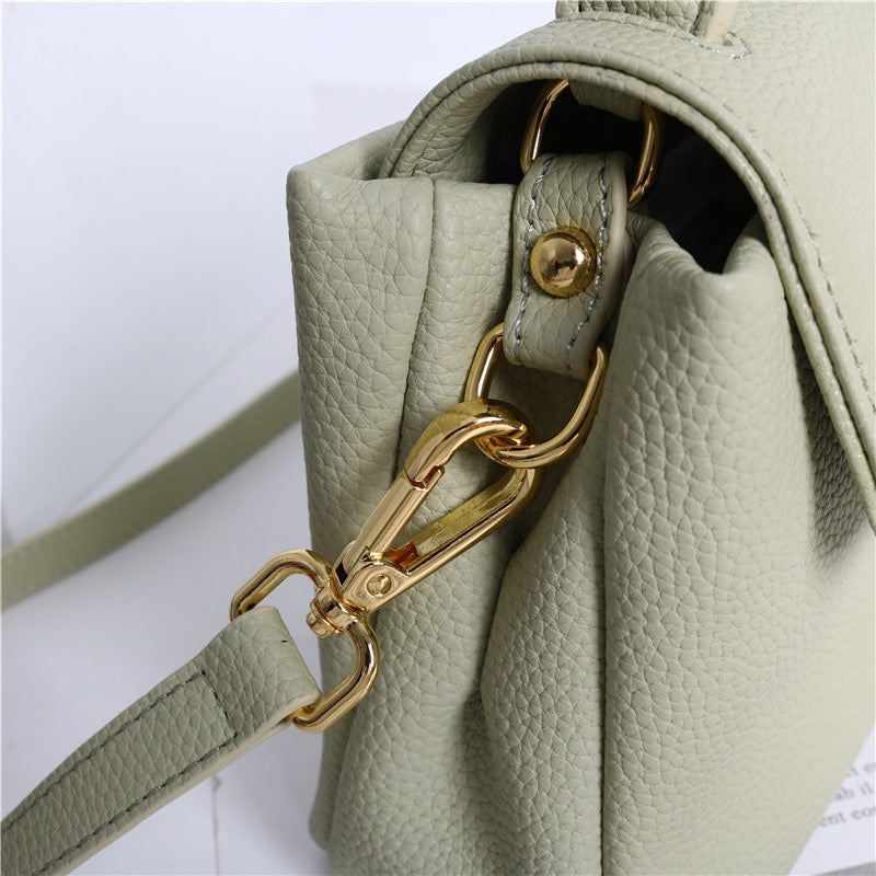 Full-Grain Leather Bag | Wind bell