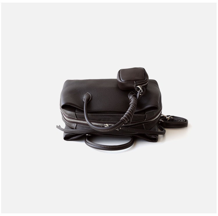 Full-Grain Leather bag | All black