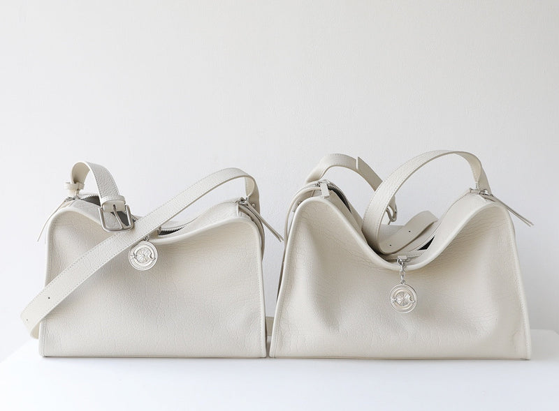 Embossed Cowhide Leather | Royal Oak