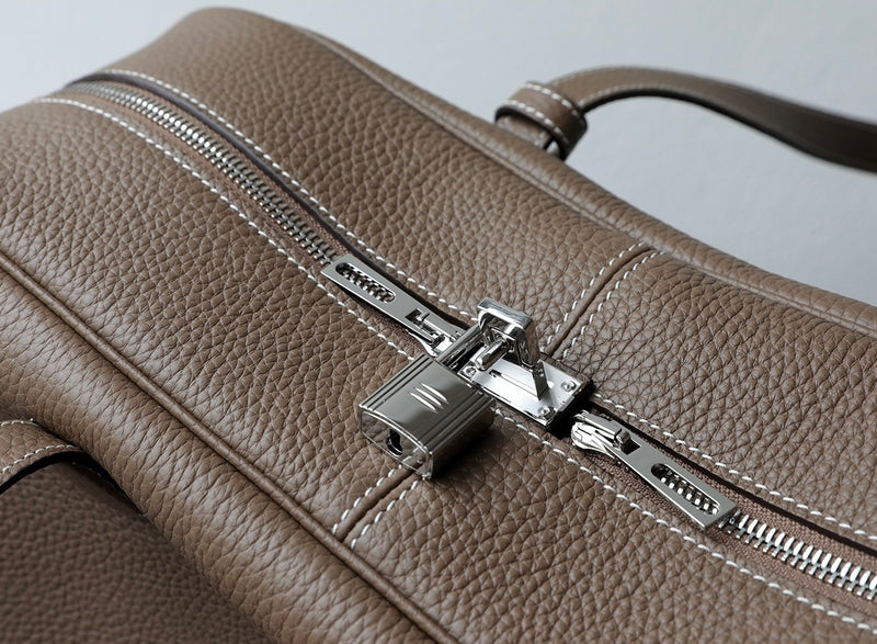 Full-Grain Leather bag | Big world