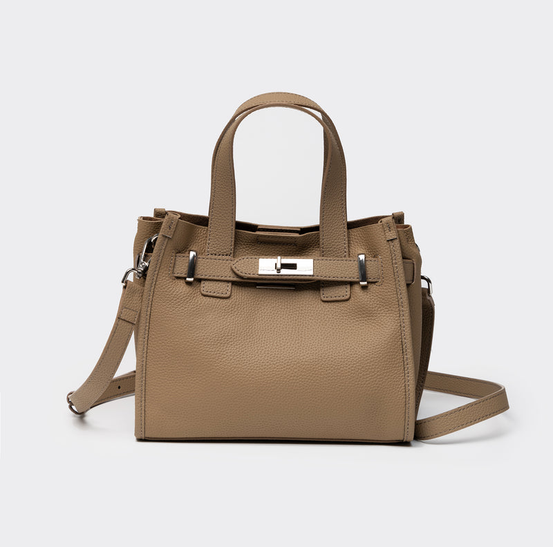 Full-grain leather bag | Forever classic M