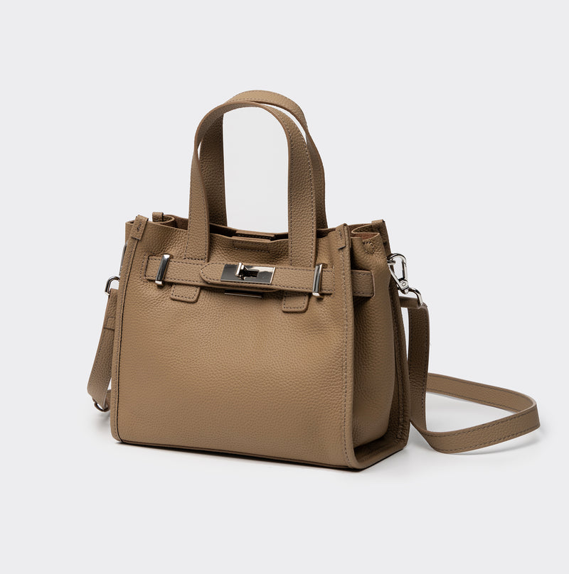 Full-grain leather bag | Forever classic M