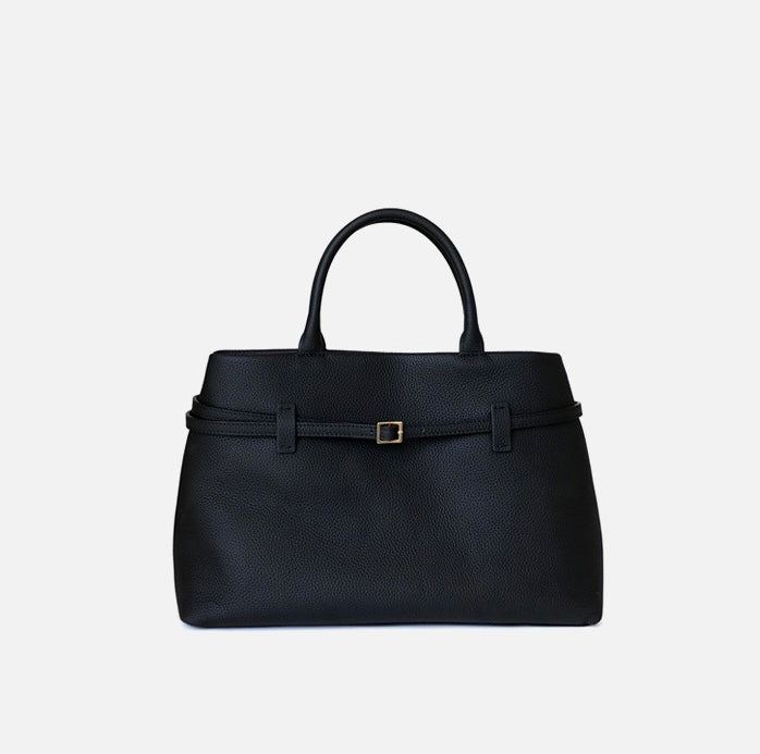 Full-Grain Leather Bag | Sea and woman