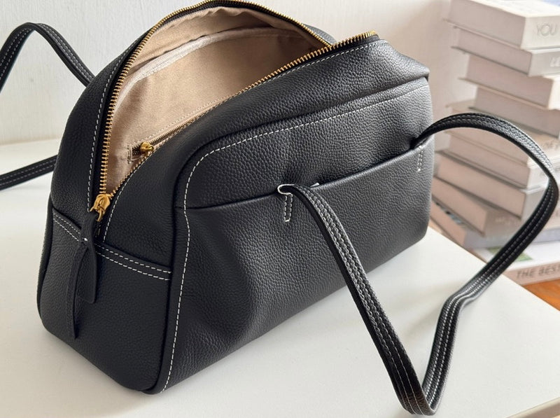 Full-Grain Leather Bag | 1900