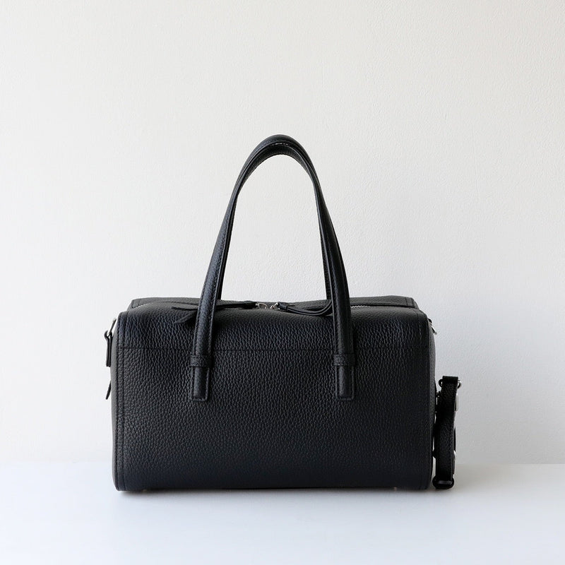 Full-grain leather | Elegant Boston