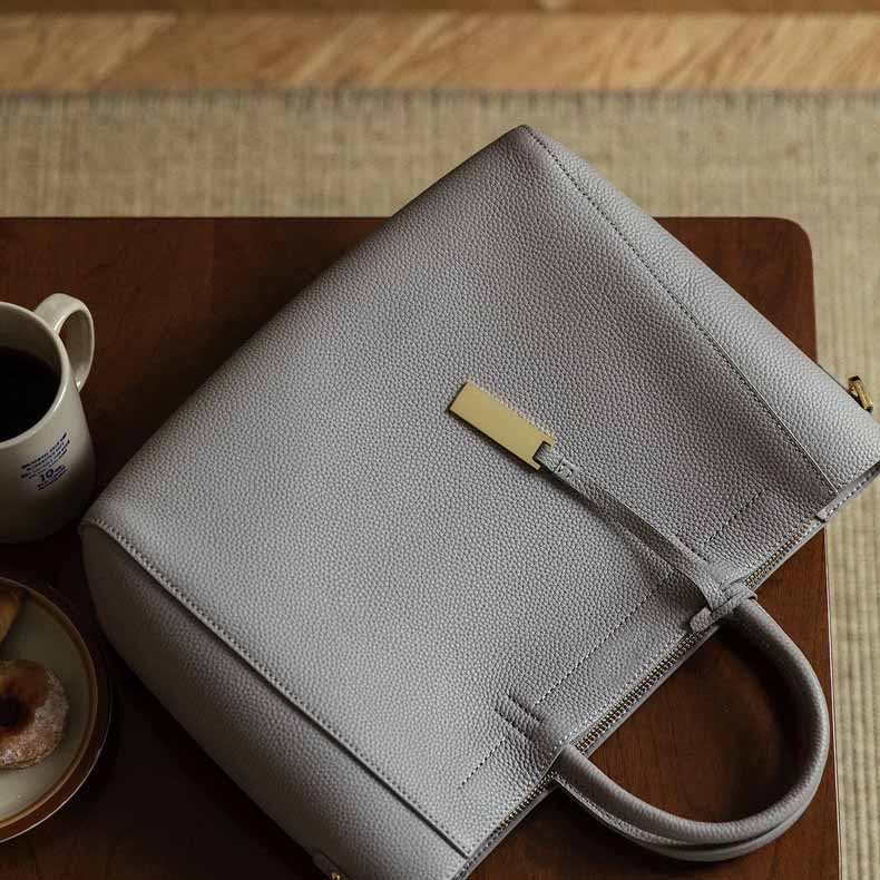 Full-Grain Leather bag | Impression