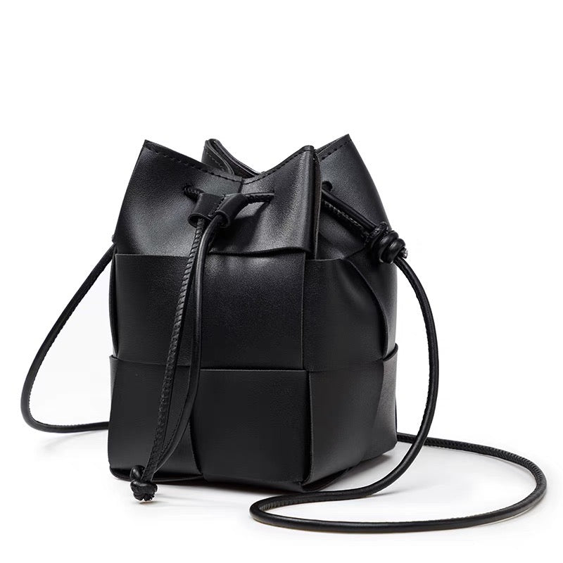Crossbody bag | Geometric element